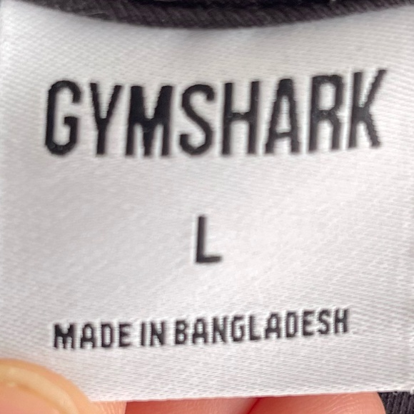GymShark Black CropTop - Picture 3 of 3